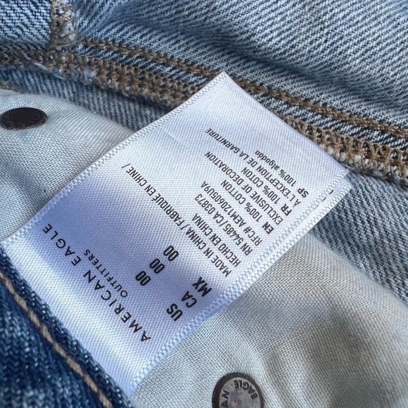 American Eagle Outfitters Distressed Blue Denim Shorts - Picture 4 of 6